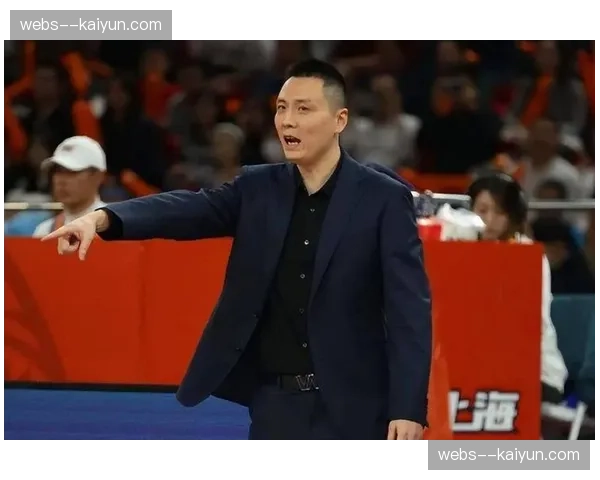 卢伟务实防守体系助上海登顶 场均失分80.2分联盟最低