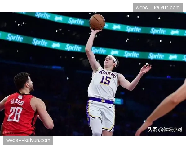 阿门伊森合砍43分，火箭客场再胜湖人延续系列赛